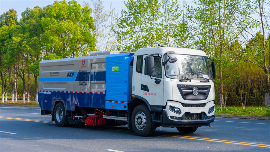 16方18噸東風天錦新能源純電動洗掃車 凱力